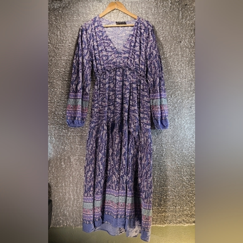 Few Moda Women's Size S Tiered Long Sleeve V-Neck Maxi Dress Fairy Boho Paisley